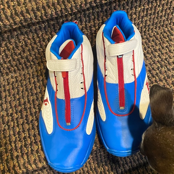 Reebok White and Blue Men's Shoes SUNDAY BLOWOUT SALE - Picture 4 of 5